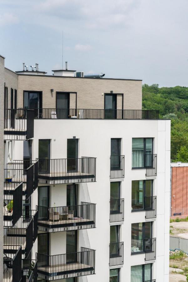 Апартаменти Esencja With Free Parking Garbary 104 By Renters