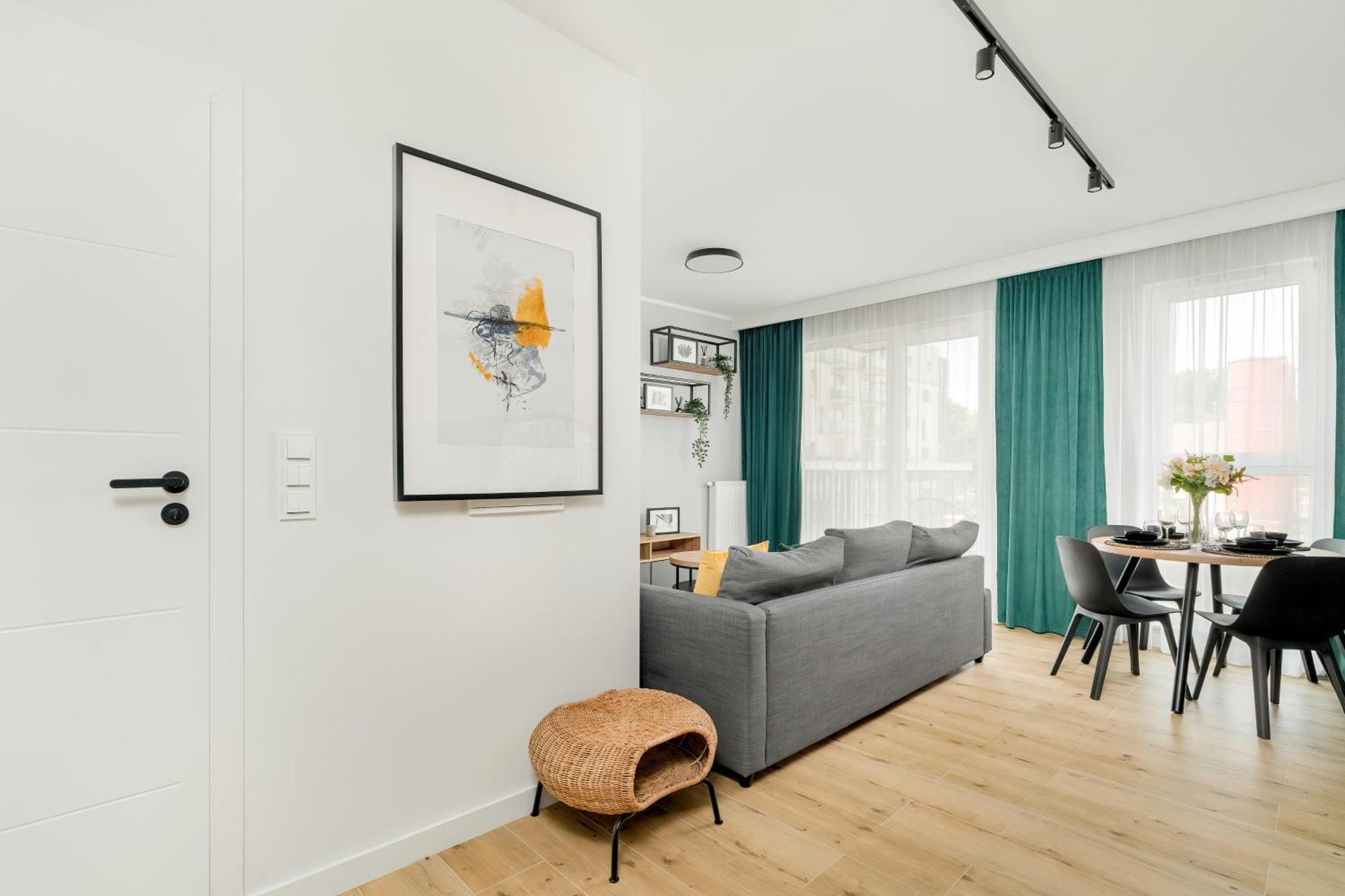 Esencja With Free Parking Garbary 104 By Renters Апартаменти