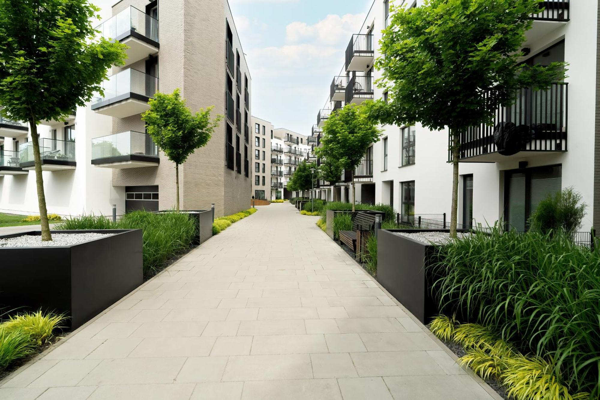 Esencja With Free Parking Garbary 104 By Renters Апартаменти *