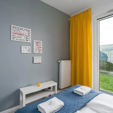 Esencja Apartments With Free Parking Garbary 104 By Noclegi Renters Poznan Exterior photo