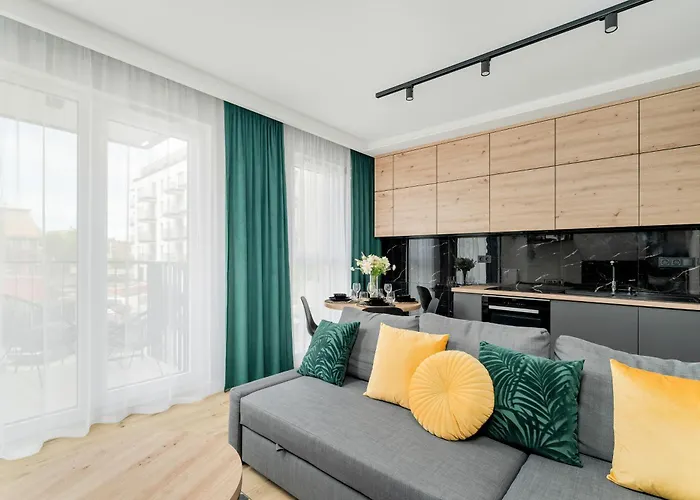 Esencja Apartments With Free Parking Garbary 104 By Noclegi Renters
